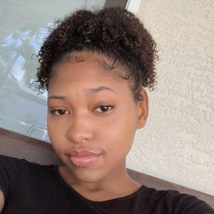 Meet your Posher, Chantae